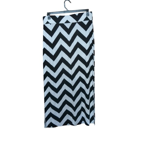 A.N.A  Knit Stretch Chevron Long Pencil Slit Skirt Black & White Large - Picture 2 of 11